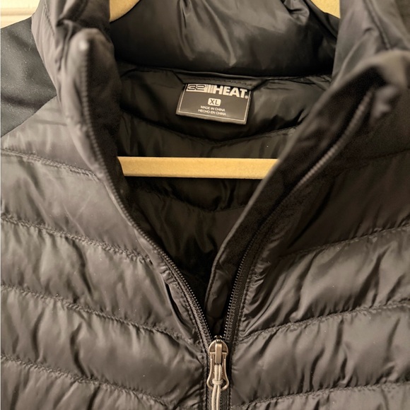32 Degrees Women's Black Puffer Jacket - Picture 2 of 2